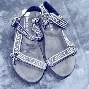 NWT juicy couture sandals 🩴
